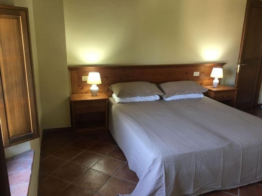 Cozy Home In Countryside Asciano Siena -Renovated! Exterior photo
